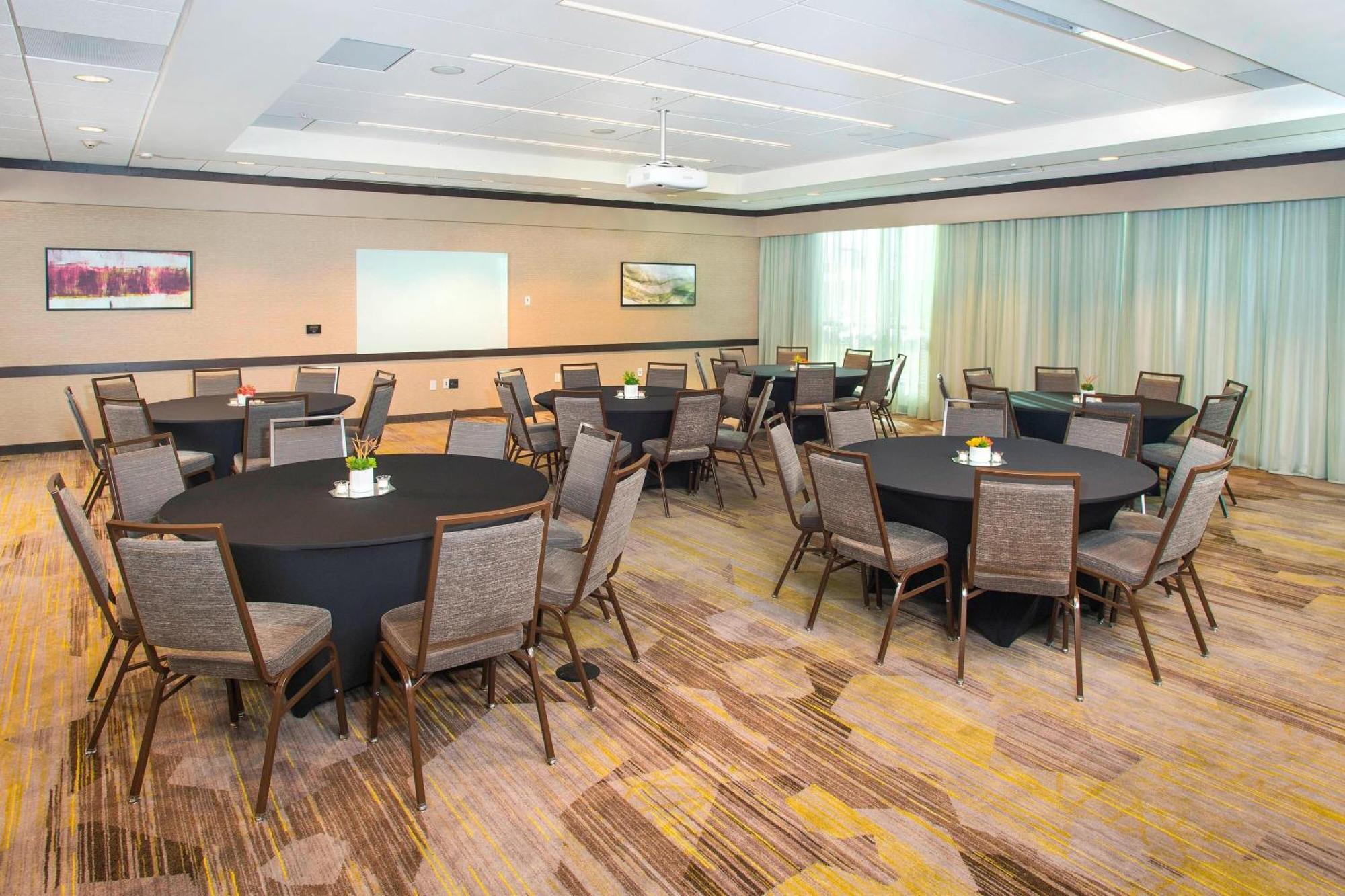 Courtyard By Marriott Redwood City Exterior foto